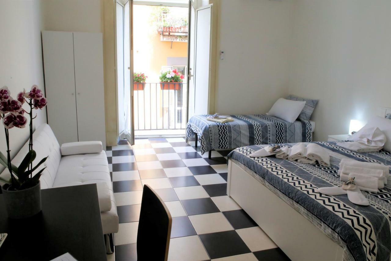 Mb Napoles Intera Casa Lägenhet Exteriör bild